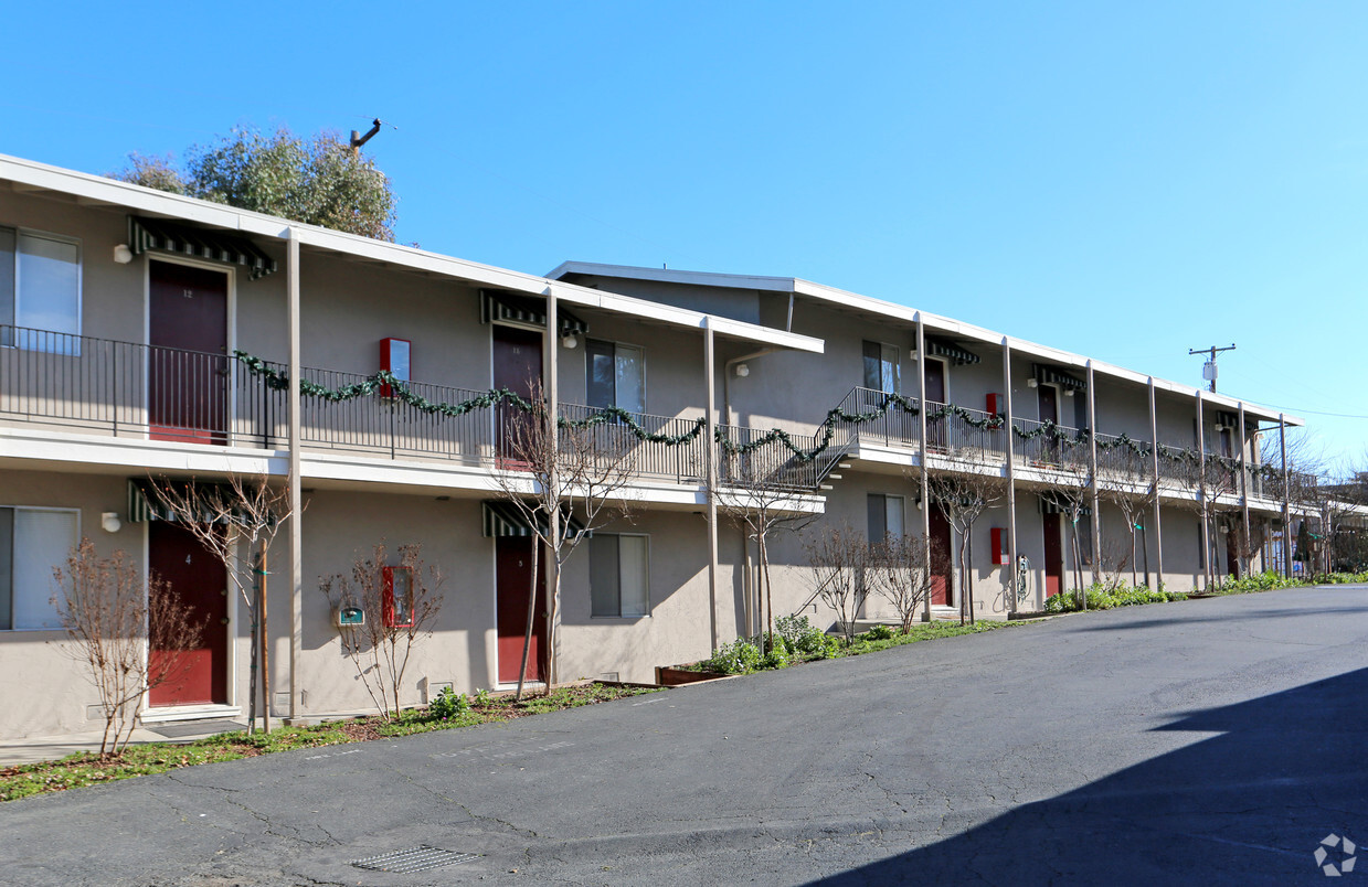 Building Photo - Sunnyvale Terrace Apartments