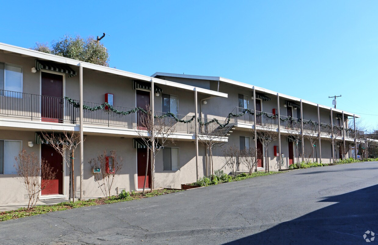 Foto del edificio - Sunnyvale Terrace Apartments