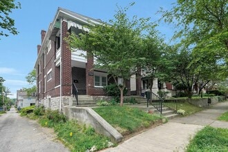 Building Photo - 366 Berkeley Rd