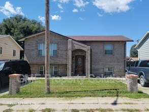 212 S Potash Ave