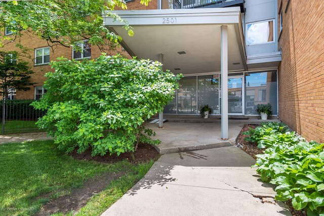 Building Photo - 2455 W Bryn Mawr Ave