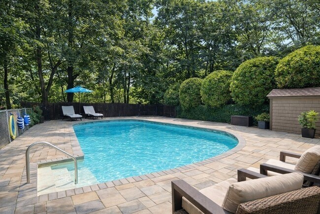 Foto del edificio - 10 Stonewood Dr