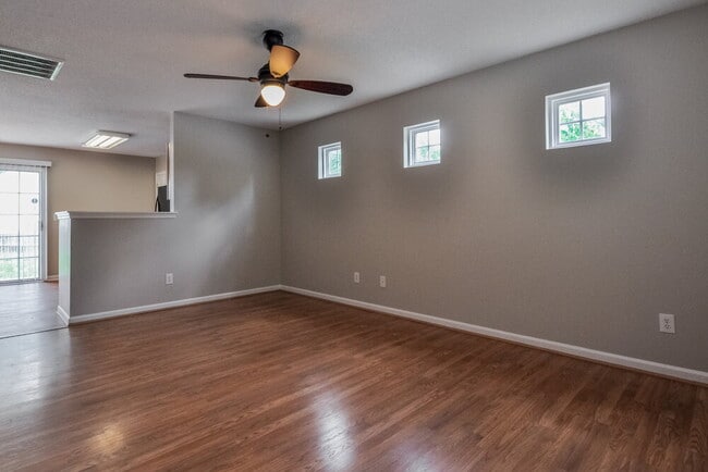 Building Photo - 5845 Arbaugh Ct