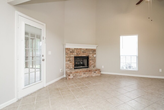 Building Photo - 3308 Milbridge Dr