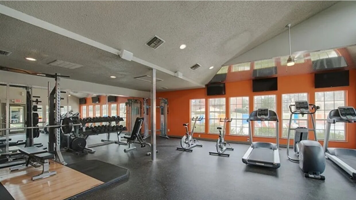 Foto del edificio - 626 Shug Jordan Pkwy