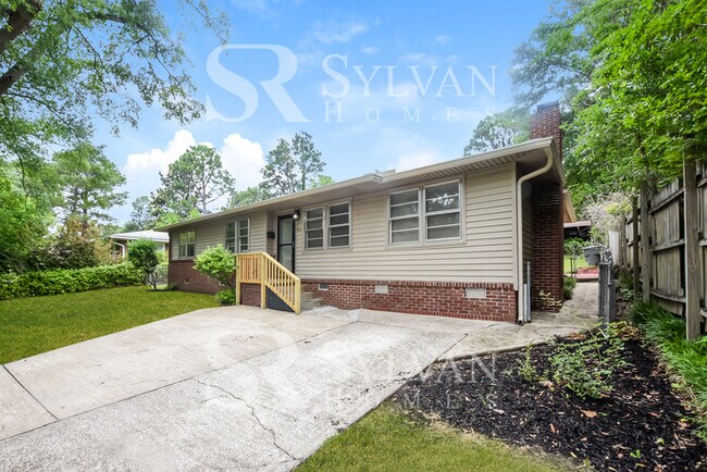 Building Photo - Because location IS everything!