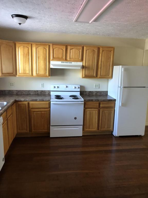 Building Photo - 372 E Market St