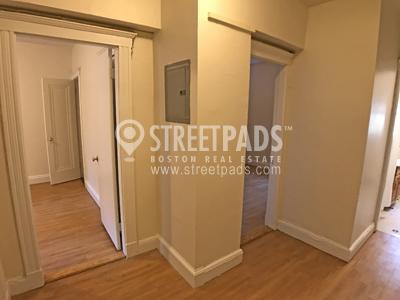 Foto del edificio - 2 bedroom in Boston MA 02135