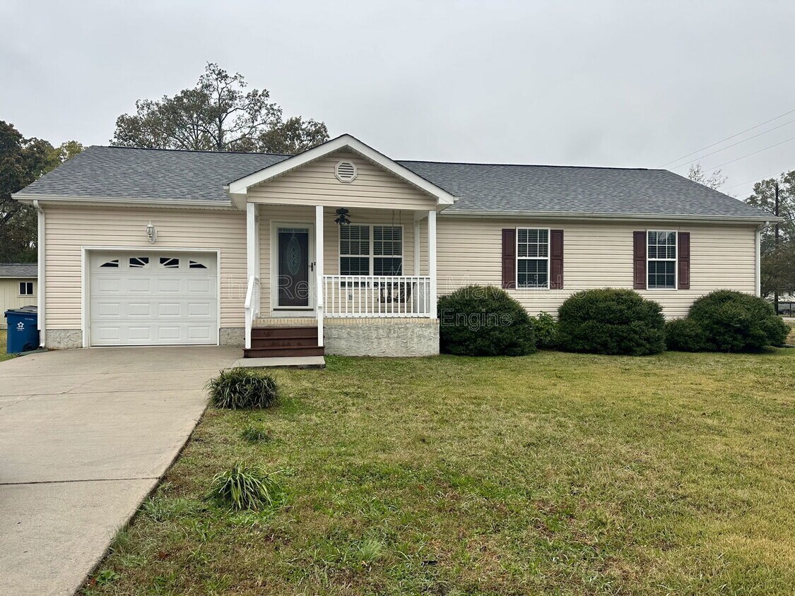 Primary Photo - 695 Prater Rd