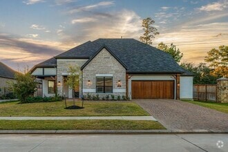 Building Photo - 1006 Oak Summit Ln