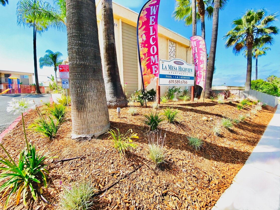 HIGH VIEW APARTMENTS - La Mesa Highview Apartments
