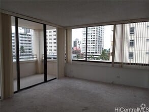 Building Photo - 2410 Cleghorn St