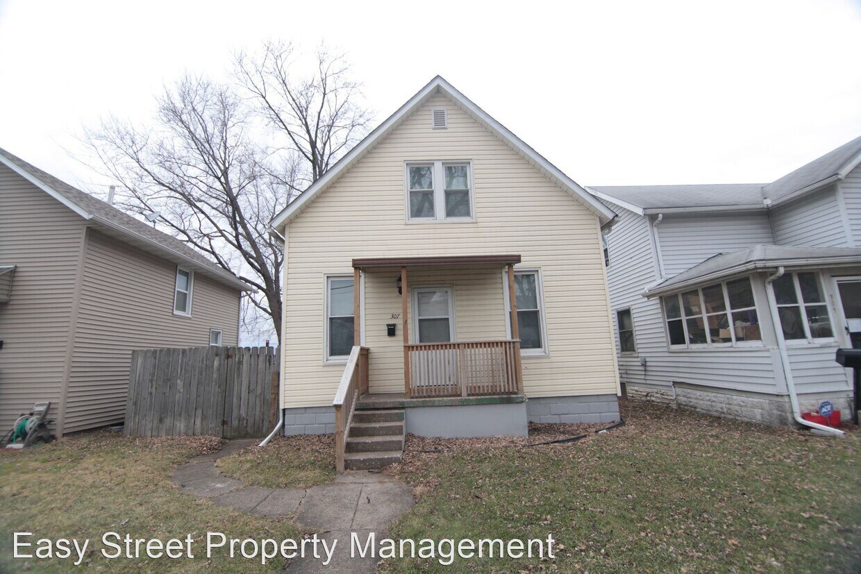 Foto principal - 4 br, 1 bath House - 307 15th Ave.