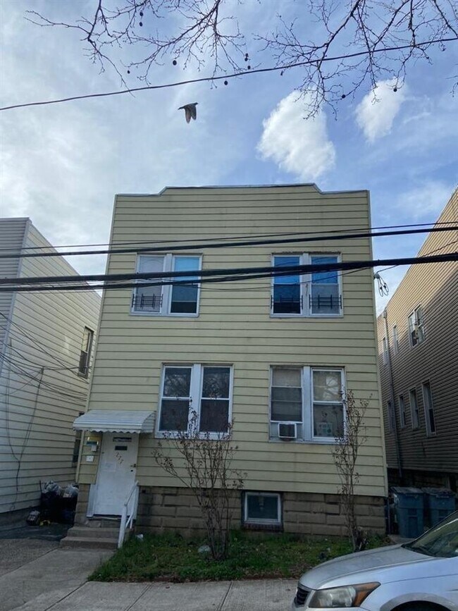 Foto del edificio - 277 Liberty Ave