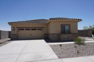 Building Photo - 675 N Crowned Dove Trail
