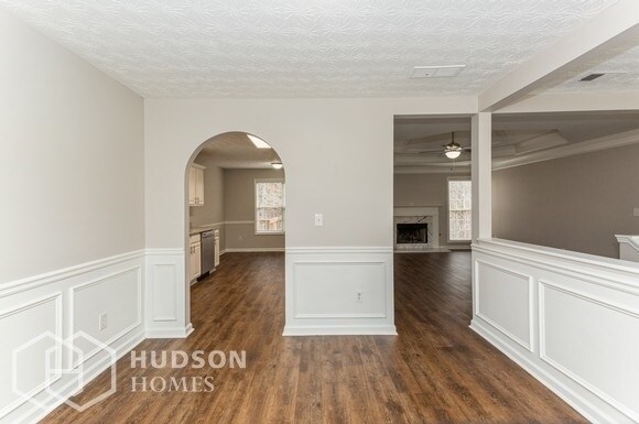 Building Photo - NOW AVAILABLE! - 217 Towler Shoals Dr, Log...