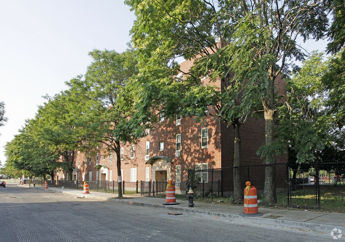 Foto del edificio - 10-54 Hammond St