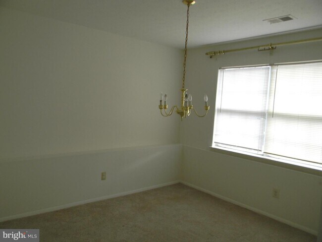 Foto del edificio - 3504 Old Crown Dr