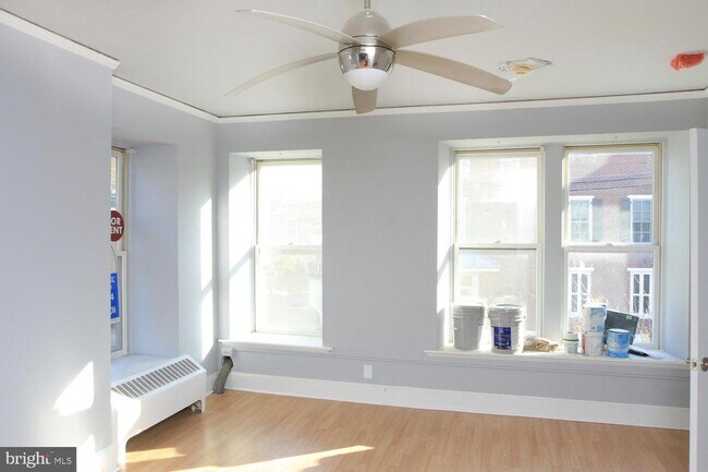 Building Photo - 4 W Bridge St