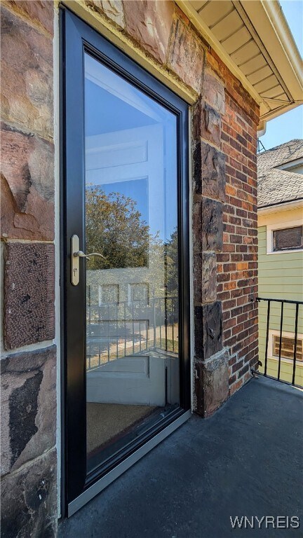 Foto del edificio - 95 Rand Ave