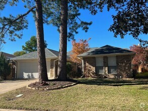 Building Photo - 4910 Millsprings Ct