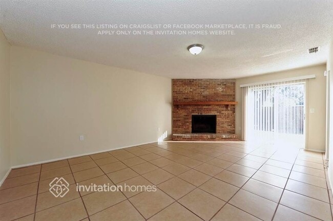 Foto del edificio - 1830 E Oakwood Loop