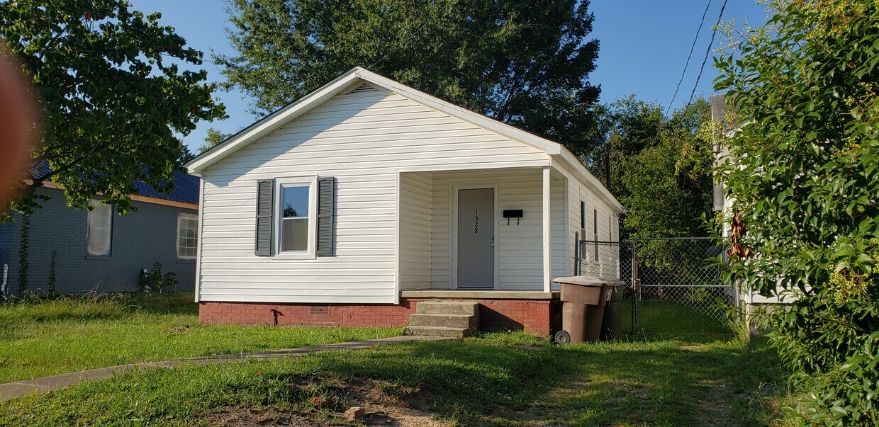 1528 McConnell Rd, Greensboro, NC 27401 House Rental in Greensboro