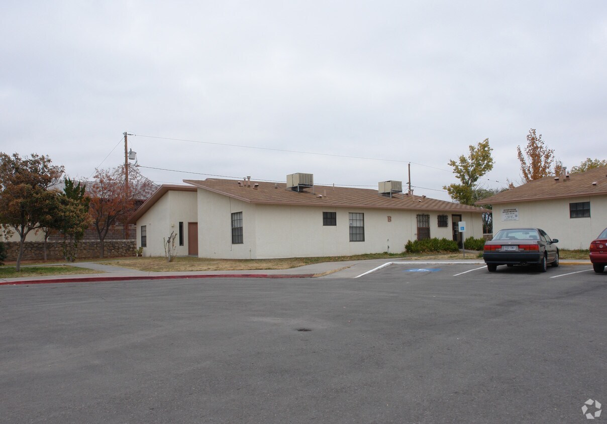 Foto del edificio - Sunnyside Apartments