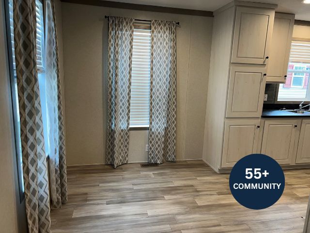 Foto del edificio - 1133 Yeomans St