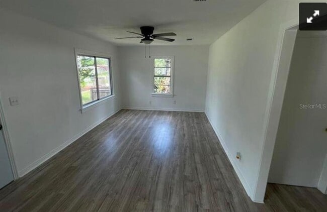 Building Photo - 807 Orchid Ave