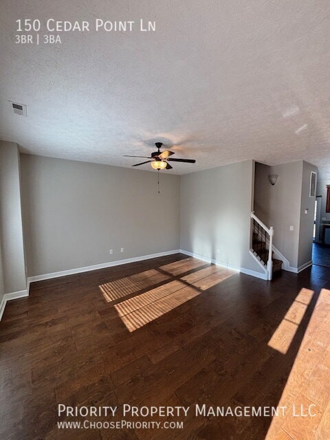 Building Photo - 150 Cedar Point Ln