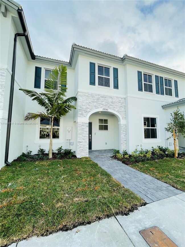Building Photo - 29240 SW 162nd Ct