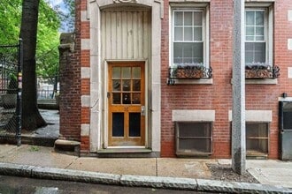 Building Photo - 16 Stillman St