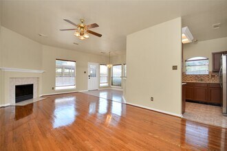 Building Photo - 4123 Valedon Ln
