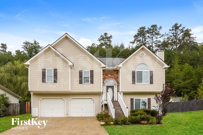 Foto del edificio - 1064 Whispering Woods Dr