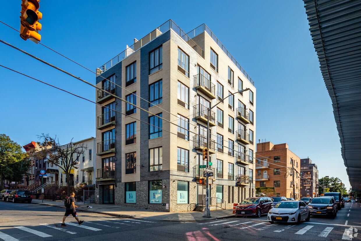 Foto principal - 314 52nd St