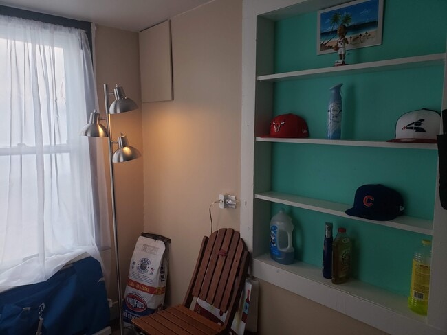 Cuarto de barro - 2835 S Harvey Ave