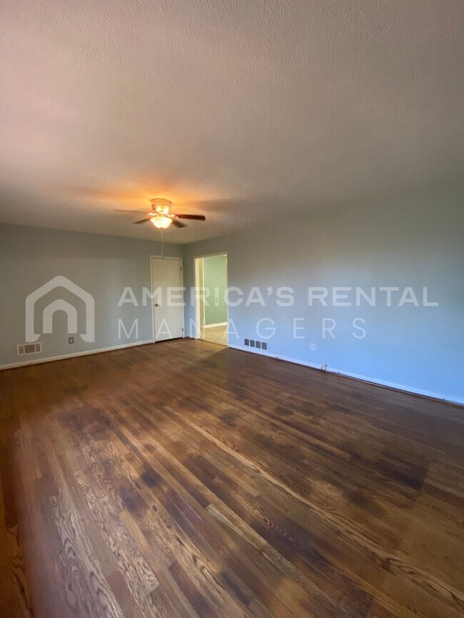 Building Photo - Home For Rent in Pinson, AL! Deposit pending