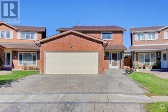 Building Photo - 123 McCabe Crescent