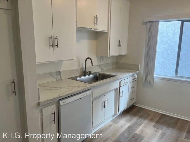 Foto del edificio - 2 br, 2 bath Apartment - 911 S. Sherbourne...