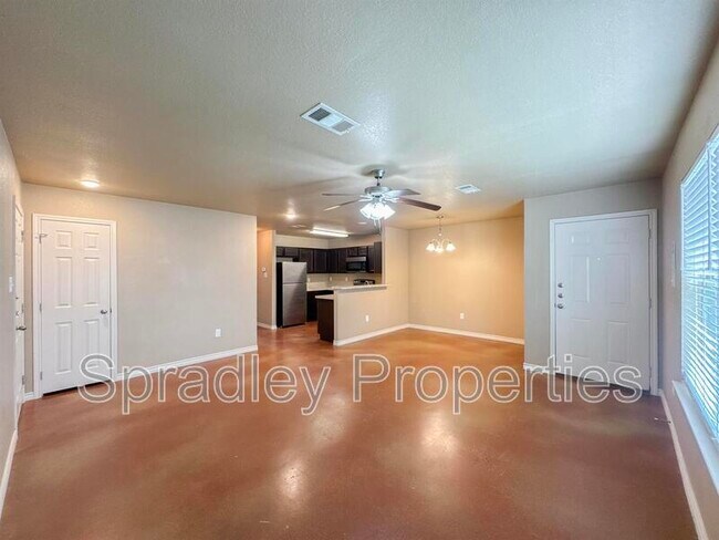 Foto del edificio - 1513 Chance Ct