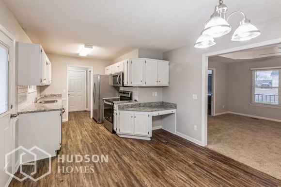 Foto del edificio - NOW AVAILABLE! - 1834 Pecan Ridge Drive, M...