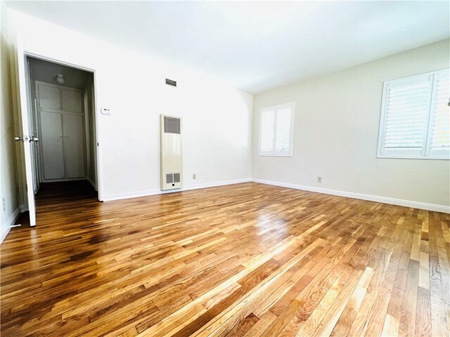 Building Photo - 3501 W Alameda Ave