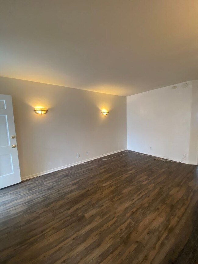 Foto del edificio - 4937 Coronado Ave