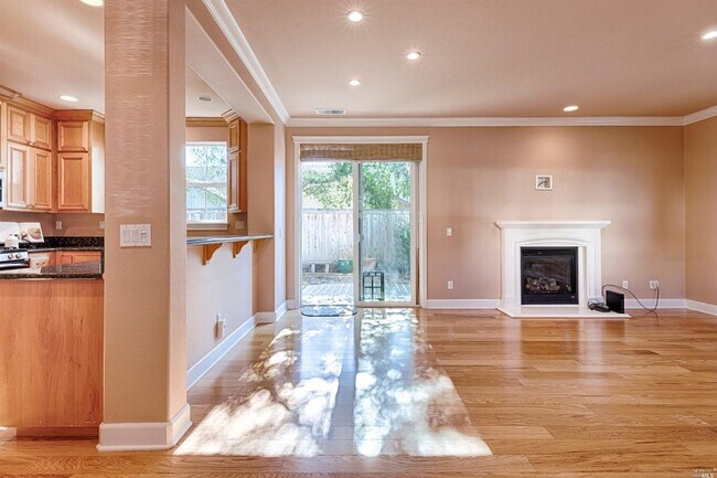 Foto del edificio - ~ Lovely 3bd. in Northwest Santa Rosa ~ Cl...
