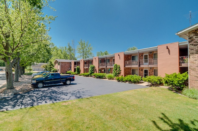 Foto del edificio - Hillcrest & Ridgeview Apartments