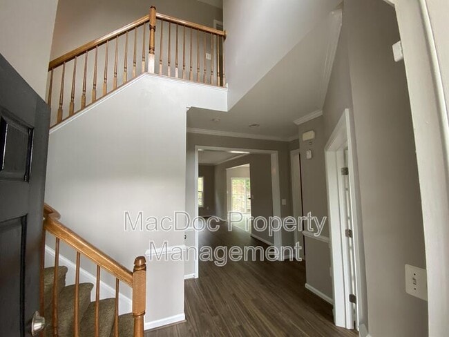 Building Photo - 49 Noel Dr