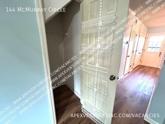 Building Photo - 144 McMurray Cir