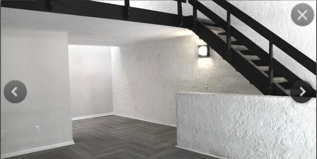 Foto del edificio - 1074 Lancaster Blvd