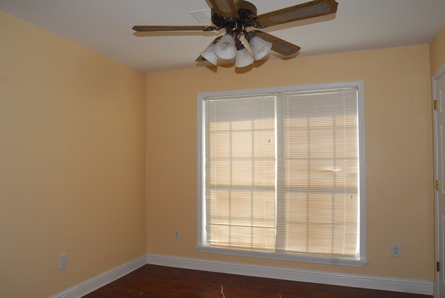 Building Photo - 6230 Kimbrough Blvd